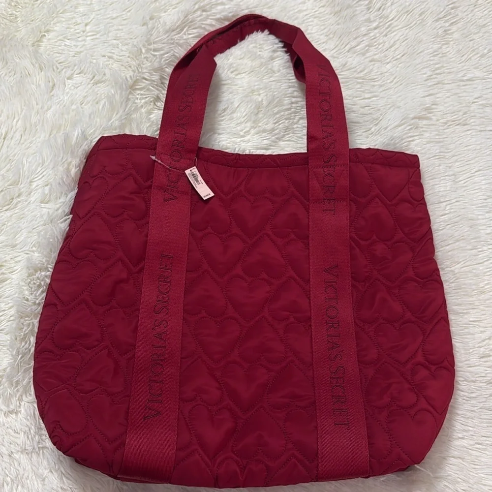 VS Quilted Puffer Tote